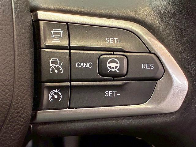 ジープ・コマンダー ロンジチュード 純正ナビ バックカメラ レーダークルーズコントロール 衝突軽減ブレーキ 車線逸脱防止 パーキングアシスト クリアランスソナー 電動リアゲート ブラインドスポットモニター(53枚目)