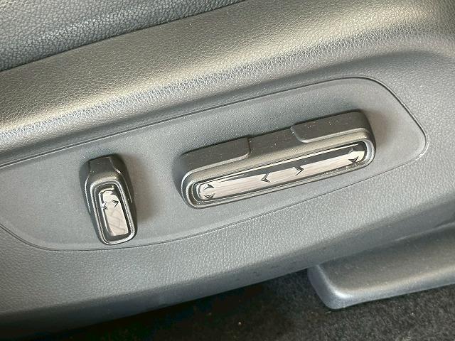 ZR-V e:HEV Z 純正ナビ アラウンドビューモニター BOSEサウンド パワーシート シートメモリー 電動リアゲート レーダークルーズコントロール 車線逸脱防止 衝突軽減ブレーキ シートヒーター ステアリングヒーター(44枚目)