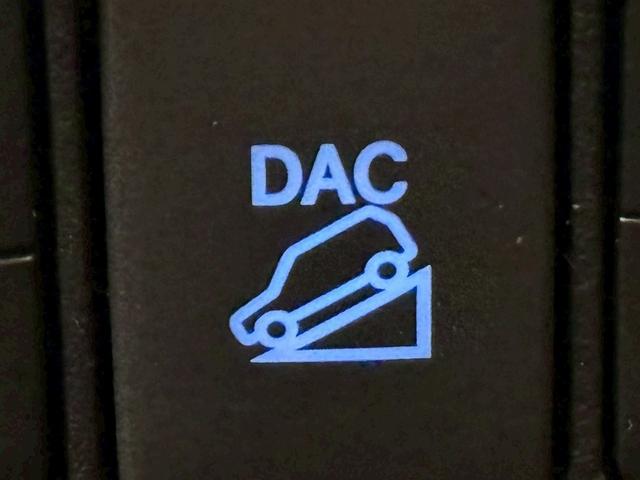 各種ローンもご用意しております。御遠方のお客様でも頭金０円から審査可能！！１２回から１２０回までお支払回数がお選び頂けます。中古車から新車すべてにご利用頂けます。お気軽にスタッフへご相談ください。