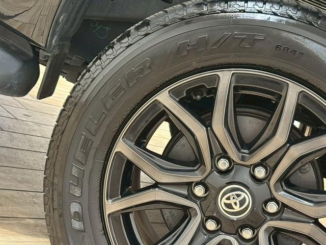 各種ローンもご用意しております。御遠方のお客様でも頭金０円から審査可能！！１２回から１２０回までお支払回数がお選び頂けます。中古車から新車すべてにご利用頂けます。お気軽にスタッフへご相談ください。