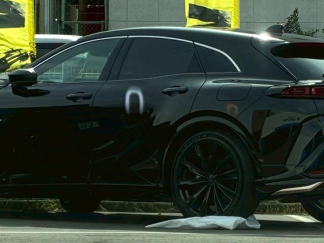 アクア Ｚ　レーダークルーズコントロール　ヘッドアップディスプレイ　ブラインドスポットモニター　パーキングアシスト　衝突軽減ブレーキ　車線逸脱防止　フルセグテレビ（33枚目）