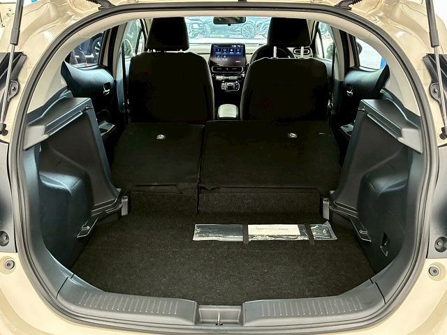 アクア Ｚ　レーダークルーズコントロール　ヘッドアップディスプレイ　ブラインドスポットモニター　パーキングアシスト　衝突軽減ブレーキ　車線逸脱防止　フルセグテレビ（57枚目）