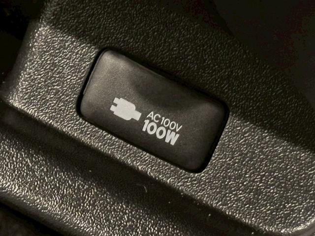 ハイエースワゴン ＧＬ　７インチナビ　パノラミックビューモニター　衝突軽減ブレーキ　車線逸脱防止　ＡＣ１００Ｖ　ＥＴＣ　オートハイビーム　スマートキー　プッシュスタート　オートエアコン　ＬＥＤヘッドライト（39枚目）