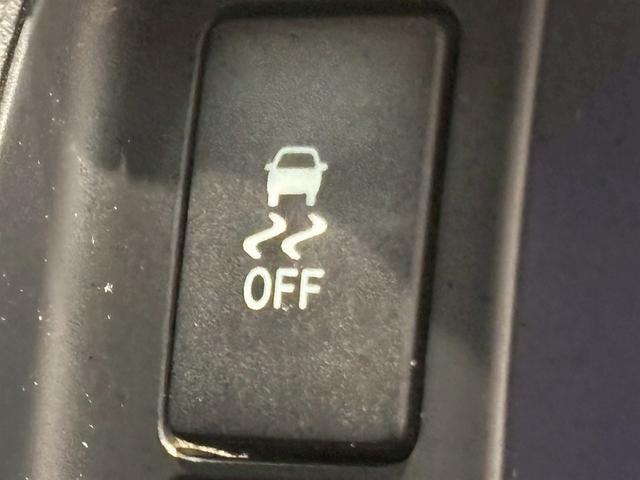 ハイエースワゴン ＧＬ　７インチナビ　パノラミックビューモニター　衝突軽減ブレーキ　車線逸脱防止　ＡＣ１００Ｖ　ＥＴＣ　オートハイビーム　スマートキー　プッシュスタート　オートエアコン　ＬＥＤヘッドライト（53枚目）