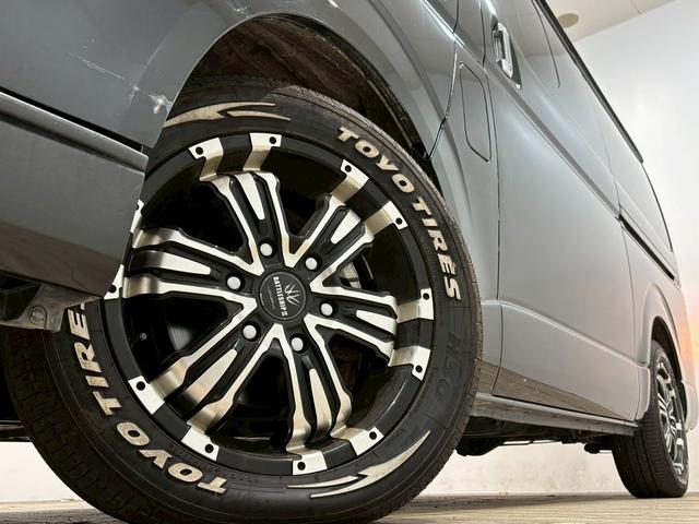 ハイエースワゴン ＧＬ　７インチナビ　パノラミックビューモニター　衝突軽減ブレーキ　車線逸脱防止　ＡＣ１００Ｖ　ＥＴＣ　オートハイビーム　スマートキー　プッシュスタート　オートエアコン　ＬＥＤヘッドライト（61枚目）