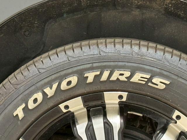 ハイエースワゴン ＧＬ　７インチナビ　パノラミックビューモニター　衝突軽減ブレーキ　車線逸脱防止　ＡＣ１００Ｖ　ＥＴＣ　オートハイビーム　スマートキー　プッシュスタート　オートエアコン　ＬＥＤヘッドライト（64枚目）