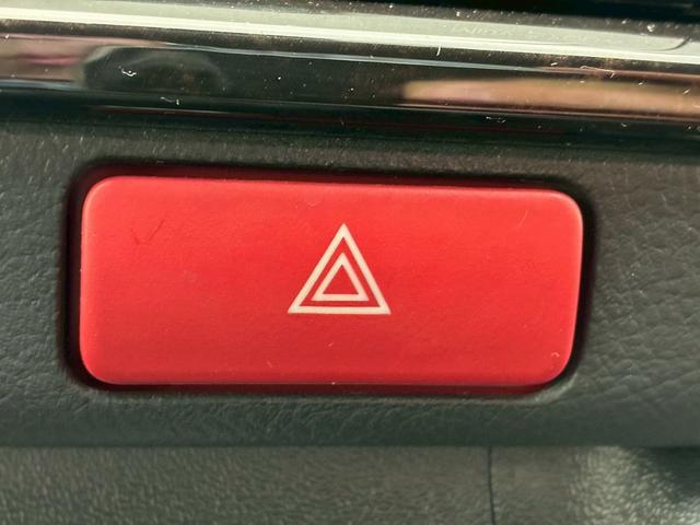 ハイエースバン スーパーＧＬダークプライム２　７インチナビ　デジタルインナーミラー　衝突軽減ブレーキ　車線逸脱防止　ＡＣ１００Ｖ　ＬＥＤヘッドライト　助手席エアバック　オートハイビーム　スマートキー　プッシュスタート　オートライト（34枚目）