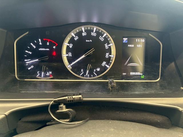 ハイエースバン スーパーＧＬダークプライム２　７インチナビ　デジタルインナーミラー　衝突軽減ブレーキ　車線逸脱防止　ＡＣ１００Ｖ　ＬＥＤヘッドライト　助手席エアバック　オートハイビーム　スマートキー　プッシュスタート　オートライト（48枚目）