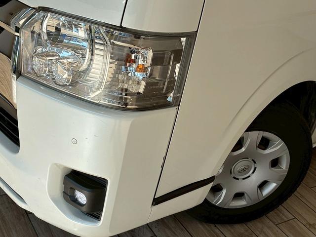 ハイエースバン スーパーＧＬダークプライム２　７インチナビ　デジタルインナーミラー　衝突軽減ブレーキ　車線逸脱防止　ＡＣ１００Ｖ　ＬＥＤヘッドライト　助手席エアバック　オートハイビーム　スマートキー　プッシュスタート　オートライト（56枚目）