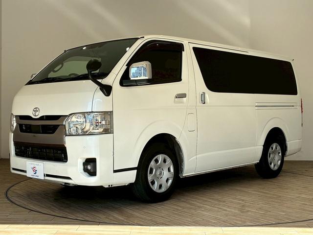 ハイエースバン スーパーＧＬダークプライム２　７インチナビ　デジタルインナーミラー　衝突軽減ブレーキ　車線逸脱防止　ＡＣ１００Ｖ　ＬＥＤヘッドライト　助手席エアバック　オートハイビーム　スマートキー　プッシュスタート　オートライト（68枚目）