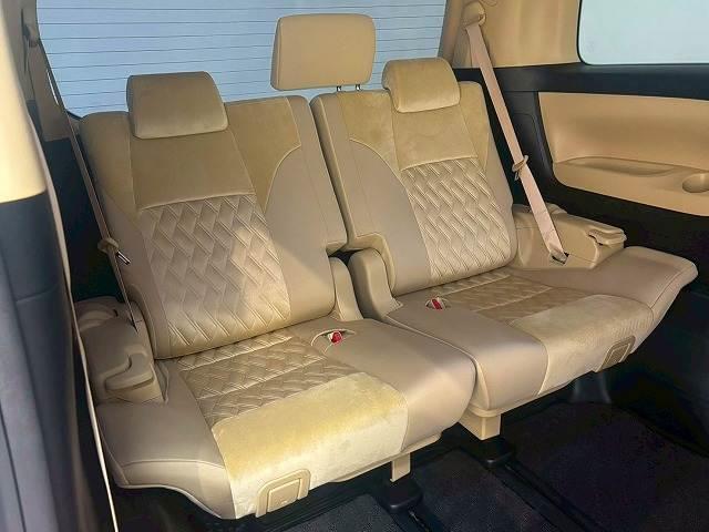 アルファード Ｘ　純正ナビ　バックカメラ　両側電動スライドドア　レーダークルーズコントロール　車線逸脱防止　衝突軽減ブレーキ　ＥＴＣ　ＬＥＤヘッドライト　スマートキー　プッシュスタート（11枚目）