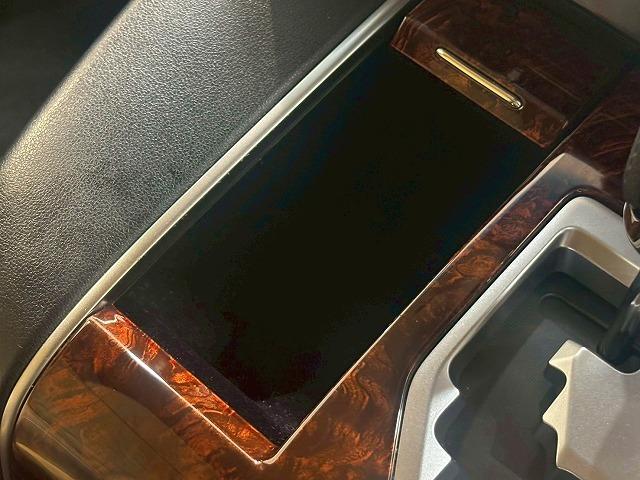 アルファード Ｘ　純正ナビ　バックカメラ　両側電動スライドドア　レーダークルーズコントロール　車線逸脱防止　衝突軽減ブレーキ　ＥＴＣ　ＬＥＤヘッドライト　スマートキー　プッシュスタート（45枚目）