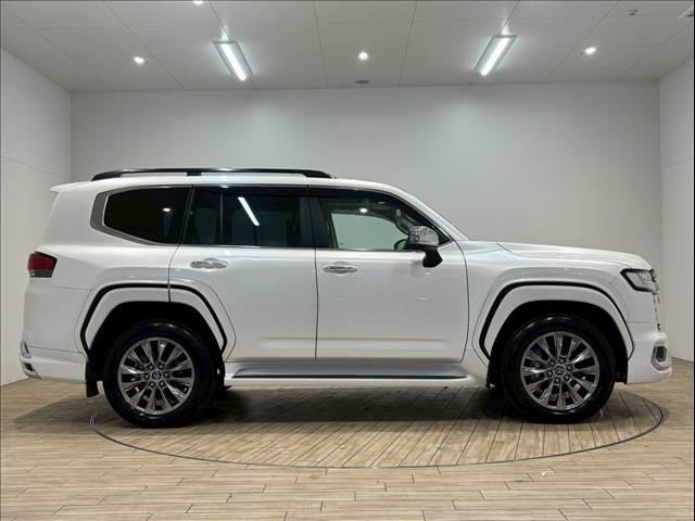 ランドクルーザー ＺＸ　モデリスタエアロ　モデリスタフェンダーガーニッシュ　サンルーフ　ルーフレール　ＪＢＬサウンド　リアエンターテイメント　ヘッドアップディスプレイ　ブラインドスポットモニター　純正ナビ　パノラミックビュー（14枚目）