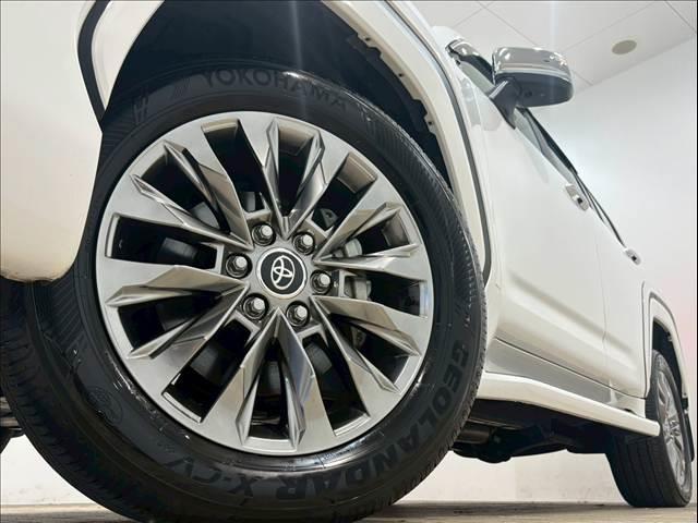 ランドクルーザー ＺＸ　モデリスタエアロ　モデリスタフェンダーガーニッシュ　サンルーフ　ルーフレール　ＪＢＬサウンド　リアエンターテイメント　ヘッドアップディスプレイ　ブラインドスポットモニター　純正ナビ　パノラミックビュー（18枚目）