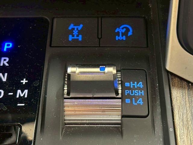 ランドクルーザー ＺＸ　モデリスタエアロ　モデリスタフェンダーガーニッシュ　サンルーフ　ルーフレール　ＪＢＬサウンド　リアエンターテイメント　ヘッドアップディスプレイ　ブラインドスポットモニター　純正ナビ　パノラミックビュー（32枚目）