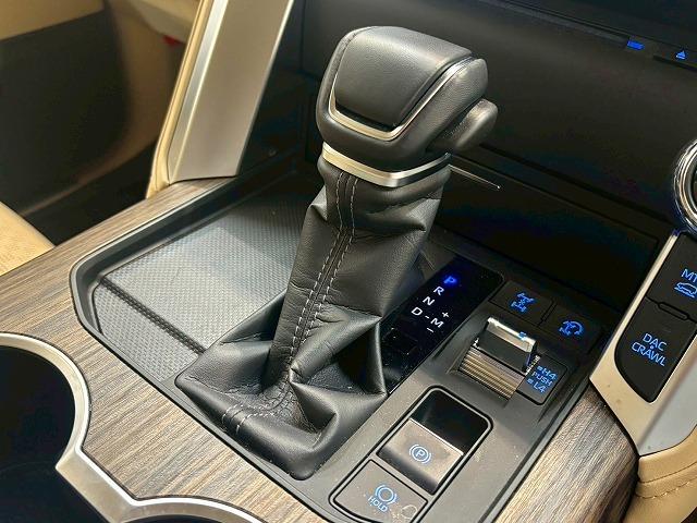 ランドクルーザー ＺＸ　モデリスタエアロ　モデリスタフェンダーガーニッシュ　サンルーフ　ルーフレール　ＪＢＬサウンド　リアエンターテイメント　ヘッドアップディスプレイ　ブラインドスポットモニター　純正ナビ　パノラミックビュー（34枚目）