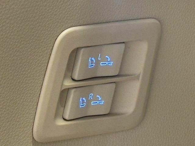 ランドクルーザー ＺＸ　モデリスタエアロ　モデリスタフェンダーガーニッシュ　サンルーフ　ルーフレール　ＪＢＬサウンド　リアエンターテイメント　ヘッドアップディスプレイ　ブラインドスポットモニター　純正ナビ　パノラミックビュー（57枚目）