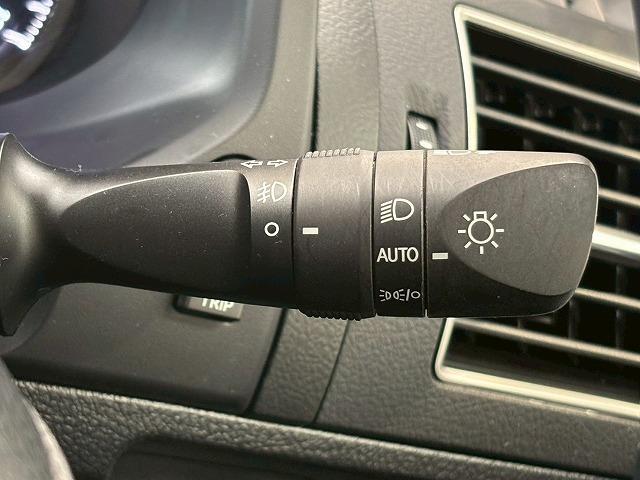 ランドクルーザープラド TX“Lパッケージ” 純正マルチナビ パノラミックビューモニター サンルーフ ルーフレール 7人乗り ブラックレザーシート レーダークルーズ車線逸脱防止 衝突軽減ブレーキ クリアランスソナー シートヒーター シートクーラー(32枚目)