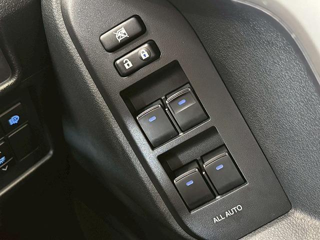 ランドクルーザープラド TX“Lパッケージ” 純正マルチナビ パノラミックビューモニター サンルーフ ルーフレール 7人乗り ブラックレザーシート レーダークルーズ車線逸脱防止 衝突軽減ブレーキ クリアランスソナー シートヒーター シートクーラー(35枚目)