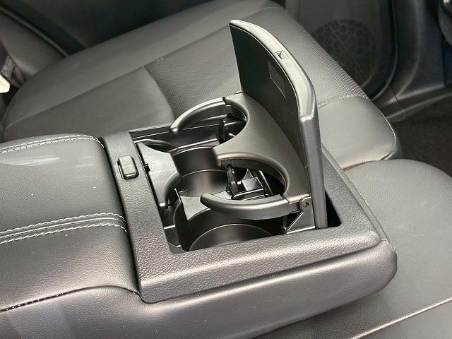 ランドクルーザープラド TX“Lパッケージ” 純正マルチナビ パノラミックビューモニター サンルーフ ルーフレール 7人乗り ブラックレザーシート レーダークルーズ車線逸脱防止 衝突軽減ブレーキ クリアランスソナー シートヒーター シートクーラー(62枚目)