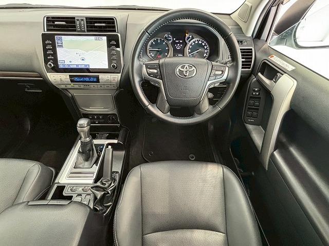 ランドクルーザープラド TX“Lパッケージ” 純正マルチナビ パノラミックビューモニター サンルーフ ルーフレール 7人乗り ブラックレザーシート レーダークルーズ車線逸脱防止 衝突軽減ブレーキ クリアランスソナー シートヒーター シートクーラー(65枚目)