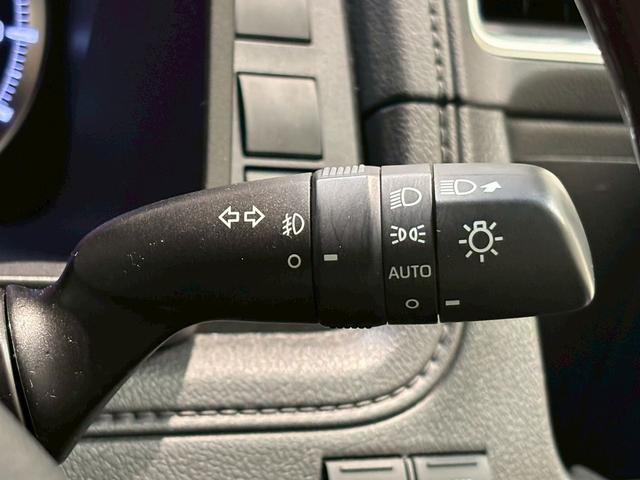 グランエース Ｐｒｅｍｉｕｍ　純正ナビ　パノラミックビューモニター　フリップダウンモニター　電動サイドステップ　デジタルインナーミラー　ブラインドスポットモニター　フルセグテレビ　両側電動スライドドア　パワーシート　ベージュ内装（38枚目）