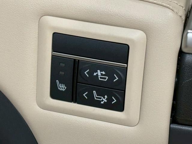 グランエース Ｐｒｅｍｉｕｍ　純正ナビ　パノラミックビューモニター　フリップダウンモニター　電動サイドステップ　デジタルインナーミラー　ブラインドスポットモニター　フルセグテレビ　両側電動スライドドア　パワーシート　ベージュ内装（51枚目）