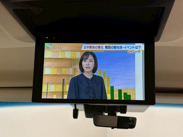 グランエース Ｐｒｅｍｉｕｍ　純正ナビ　パノラミックビューモニター　フリップダウンモニター　電動サイドステップ　デジタルインナーミラー　ブラインドスポットモニター　フルセグテレビ　両側電動スライドドア　パワーシート　ベージュ内装（54枚目）