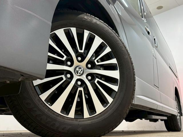 グランエース Ｐｒｅｍｉｕｍ　純正ナビ　パノラミックビューモニター　フリップダウンモニター　電動サイドステップ　デジタルインナーミラー　ブラインドスポットモニター　フルセグテレビ　両側電動スライドドア　パワーシート　ベージュ内装（66枚目）