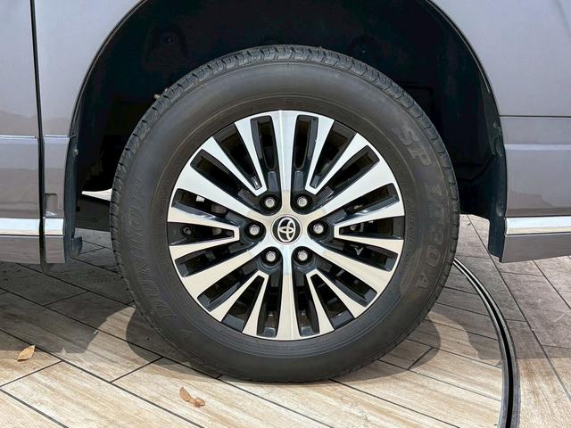 グランエース Ｐｒｅｍｉｕｍ　純正ナビ　パノラミックビューモニター　フリップダウンモニター　電動サイドステップ　デジタルインナーミラー　ブラインドスポットモニター　フルセグテレビ　両側電動スライドドア　パワーシート　ベージュ内装（67枚目）