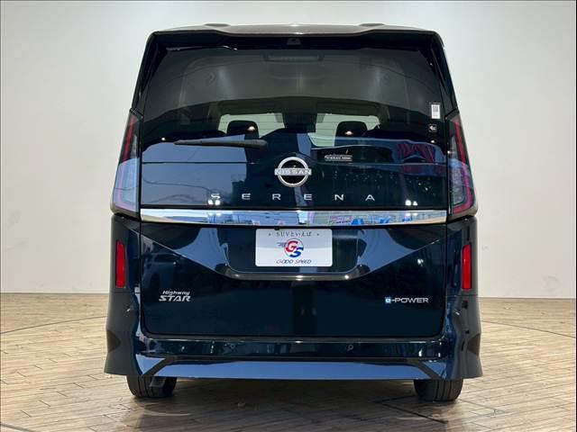 セレナ ｅ－ＰＯＷＥＲ　ハイウェイスターＶ　純正ナビ　アラウンドビューモニター　フリップダウンモニター　デジタルインナーミラー　両側電動スライドドア　プロパイロット　ブラインドスポットモニター　パーキングアシスト（13枚目）