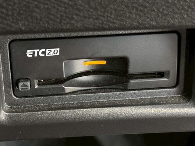 セレナ ｅ－ＰＯＷＥＲ　ハイウェイスターＶ　純正ナビ　アラウンドビューモニター　フリップダウンモニター　デジタルインナーミラー　両側電動スライドドア　プロパイロット　ブラインドスポットモニター　パーキングアシスト（24枚目）