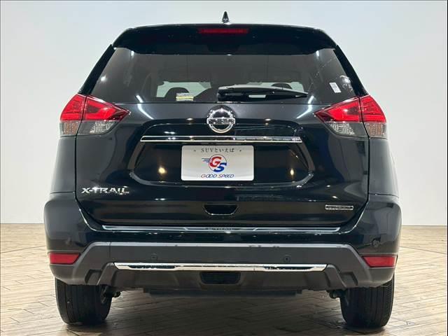 エクストレイル ２０Ｘ　ハイブリッド　純正ナビ　アラウンドビューモニター　プロパイロット　電動リアゲート　シートヒーター　ＥＴＣ　フルセグテレビ　バックビューモニター　パーキングアシスト　オートエアコン　助手席エアバッグ　スマートキー（13枚目）