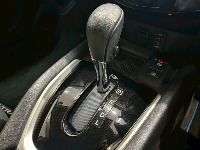 エクストレイル ２０Ｘ　ハイブリッド　純正ナビ　アラウンドビューモニター　プロパイロット　電動リアゲート　シートヒーター　ＥＴＣ　フルセグテレビ　バックビューモニター　パーキングアシスト　オートエアコン　助手席エアバッグ　スマートキー（35枚目）