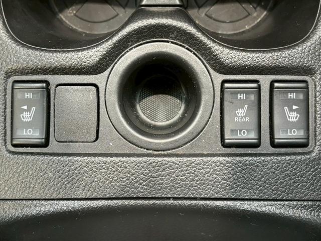 エクストレイル ２０Ｘ　ハイブリッド　純正ナビ　アラウンドビューモニター　プロパイロット　電動リアゲート　シートヒーター　ＥＴＣ　フルセグテレビ　バックビューモニター　パーキングアシスト　オートエアコン　助手席エアバッグ　スマートキー（41枚目）