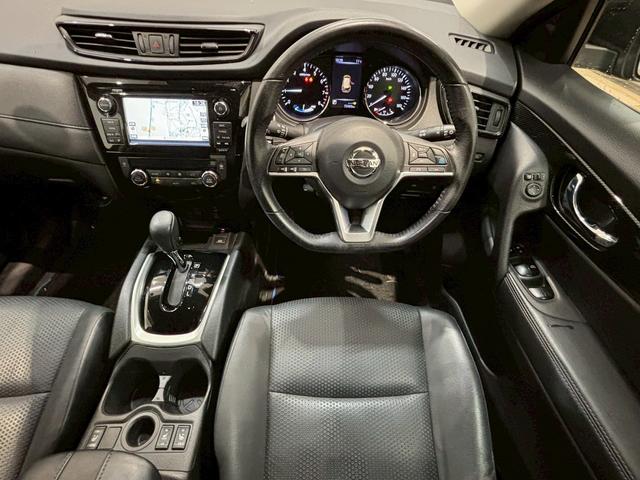 エクストレイル ２０Ｘ　ハイブリッド　純正ナビ　アラウンドビューモニター　プロパイロット　電動リアゲート　シートヒーター　ＥＴＣ　フルセグテレビ　バックビューモニター　パーキングアシスト　オートエアコン　助手席エアバッグ　スマートキー（53枚目）