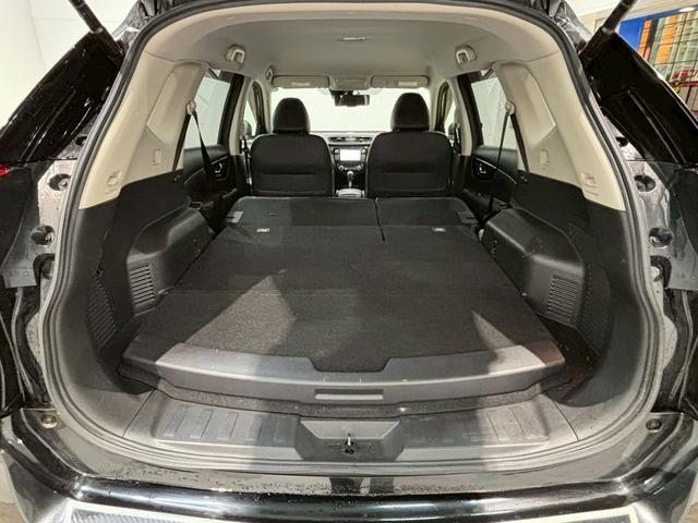 エクストレイル ２０Ｘ　ハイブリッド　純正ナビ　アラウンドビューモニター　プロパイロット　電動リアゲート　シートヒーター　ＥＴＣ　フルセグテレビ　バックビューモニター　パーキングアシスト　オートエアコン　助手席エアバッグ　スマートキー（55枚目）