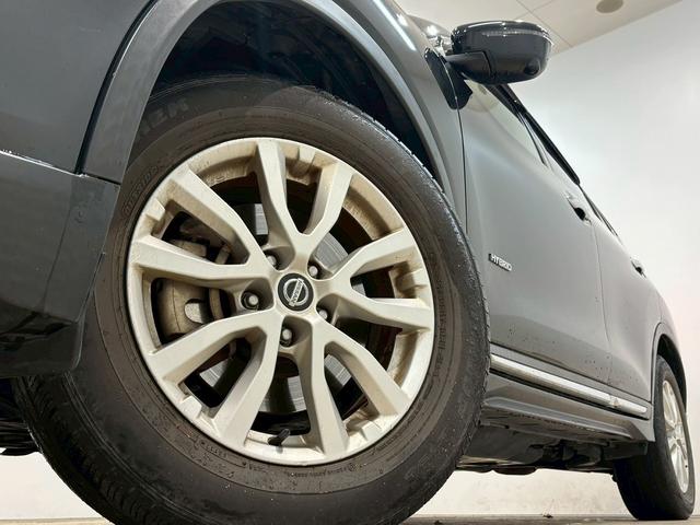 エクストレイル ２０Ｘ　ハイブリッド　純正ナビ　アラウンドビューモニター　プロパイロット　電動リアゲート　シートヒーター　ＥＴＣ　フルセグテレビ　バックビューモニター　パーキングアシスト　オートエアコン　助手席エアバッグ　スマートキー（61枚目）