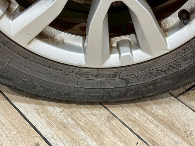 エクストレイル ２０Ｘ　ハイブリッド　純正ナビ　アラウンドビューモニター　プロパイロット　電動リアゲート　シートヒーター　ＥＴＣ　フルセグテレビ　バックビューモニター　パーキングアシスト　オートエアコン　助手席エアバッグ　スマートキー（64枚目）