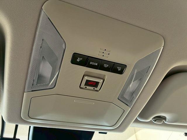 ＲＡＶ４ Ｇ　純正ナビ　バックカメラ　レーダークルーズコントロール　電動リアゲート　シートメモリー　パワーシート　シートヒーター　フルセグテレビ　ＳＤナビゲーション　オートエアコン　運転席パワーシート　ＡＢＳ（38枚目）