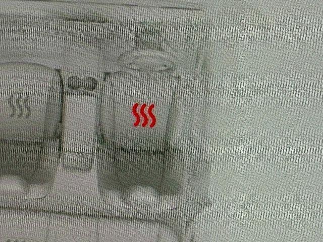 モデル3 ロングレンジ ガラスルーフ オートパイロット 純正ナビ バックカメラ サイドカメラ ブラックレザーシート パワーシート シートヒーター ステアリングヒーター 電動リアゲート クルーズコントロール オートトランク(25枚目)