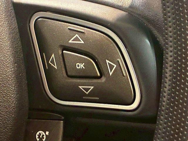 レンジローバーイヴォーク ＳＥプラス　純正ナビ　アラウンドビューモニター　クルーズコントロール　メリディアンサウンド　電動リアゲート　パワーシート　シートヒーター　車線逸脱防止　衝突被害軽減ブレーキ　スマートキー　シートヒータ　ＥＴＣ（52枚目）