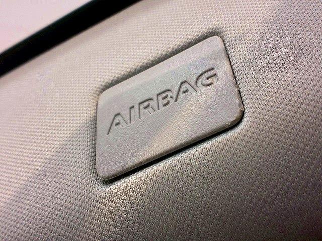 レンジローバーイヴォーク ＳＥプラス　純正ナビ　アラウンドビューモニター　クルーズコントロール　メリディアンサウンド　電動リアゲート　パワーシート　シートヒーター　車線逸脱防止　衝突被害軽減ブレーキ　スマートキー　シートヒータ　ＥＴＣ（53枚目）