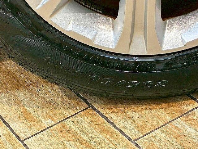 レンジローバーイヴォーク ＳＥプラス　純正ナビ　アラウンドビューモニター　クルーズコントロール　メリディアンサウンド　電動リアゲート　パワーシート　シートヒーター　車線逸脱防止　衝突被害軽減ブレーキ　スマートキー　シートヒータ　ＥＴＣ（67枚目）