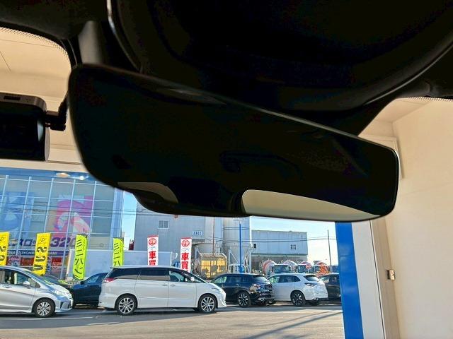 ＸＣ４０ プラス　Ｂ３　純正ナビ　Ｇｏｏｇｌｅナビ　ＡｐｐｌｅＣａｒＰｌａｙ　バックカメラ　シートヒーター　パワーシート　電動リアゲート　レーダークルーズコントロール　ブラインドスポットモニター　ステアリングヒーター（28枚目）