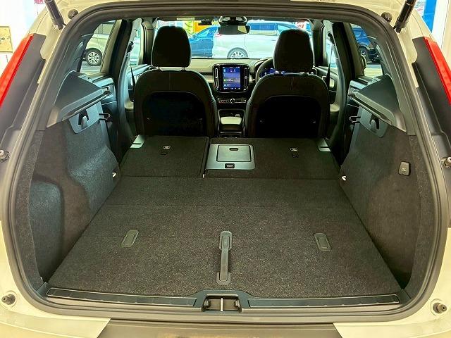 ＸＣ４０ プラス　Ｂ３　純正ナビ　Ｇｏｏｇｌｅナビ　ＡｐｐｌｅＣａｒＰｌａｙ　バックカメラ　シートヒーター　パワーシート　電動リアゲート　レーダークルーズコントロール　ブラインドスポットモニター　ステアリングヒーター（47枚目）