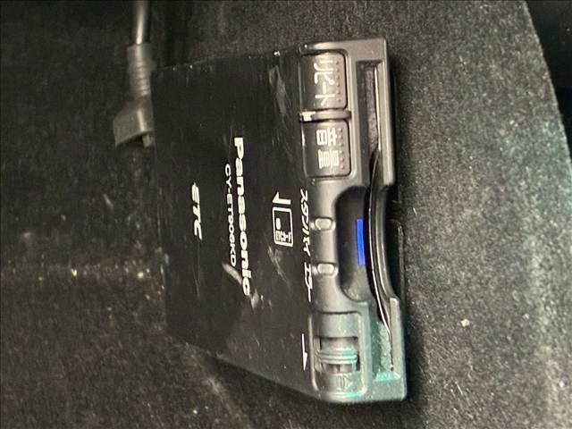 ハリアー 240G Lパッケージ 7インチナビ バックカメラ 電動リアゲート パワーシート ETC オートエアコン オートライト(8枚目)