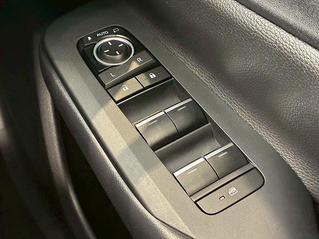 プリウス Z モデリスタエアロ 純正ディスプレイオーディオ パノラミックビューモニター シートメモリー パワーシート シートヒーター シートクーラー レーダークルーズコントロール ブラインドスポットモニター(51枚目)