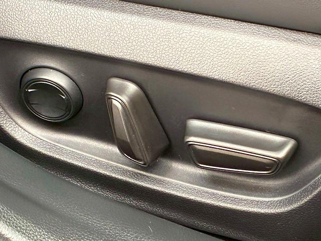 プリウス Z モデリスタエアロ 純正ディスプレイオーディオ パノラミックビューモニター シートメモリー パワーシート シートヒーター シートクーラー レーダークルーズコントロール ブラインドスポットモニター(56枚目)