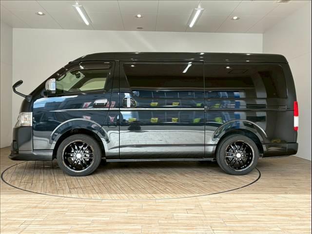 ハイエースバン スーパーＧＬ　ダークプライム２　モデリスタエアロ　純正ナビ　パノラミックビューモニター　両側電動スライドドア　デジタルインナーミラー　衝突軽減ブレーキ　車線逸脱防止　ＡＣ１００Ｖ　助手席エアバック　ＥＴＣ（15枚目）